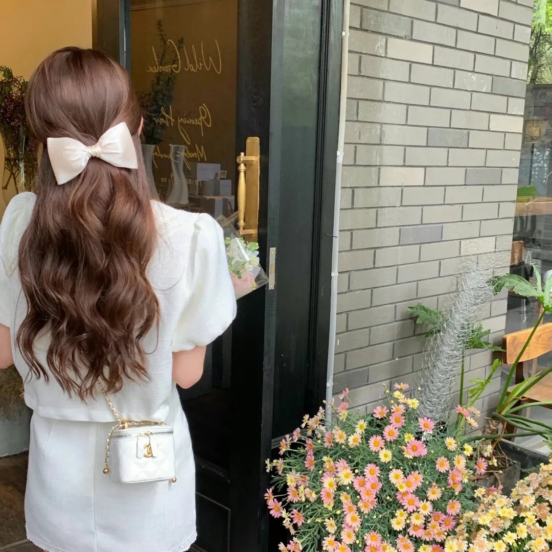 未解决的案件：绯色的信号